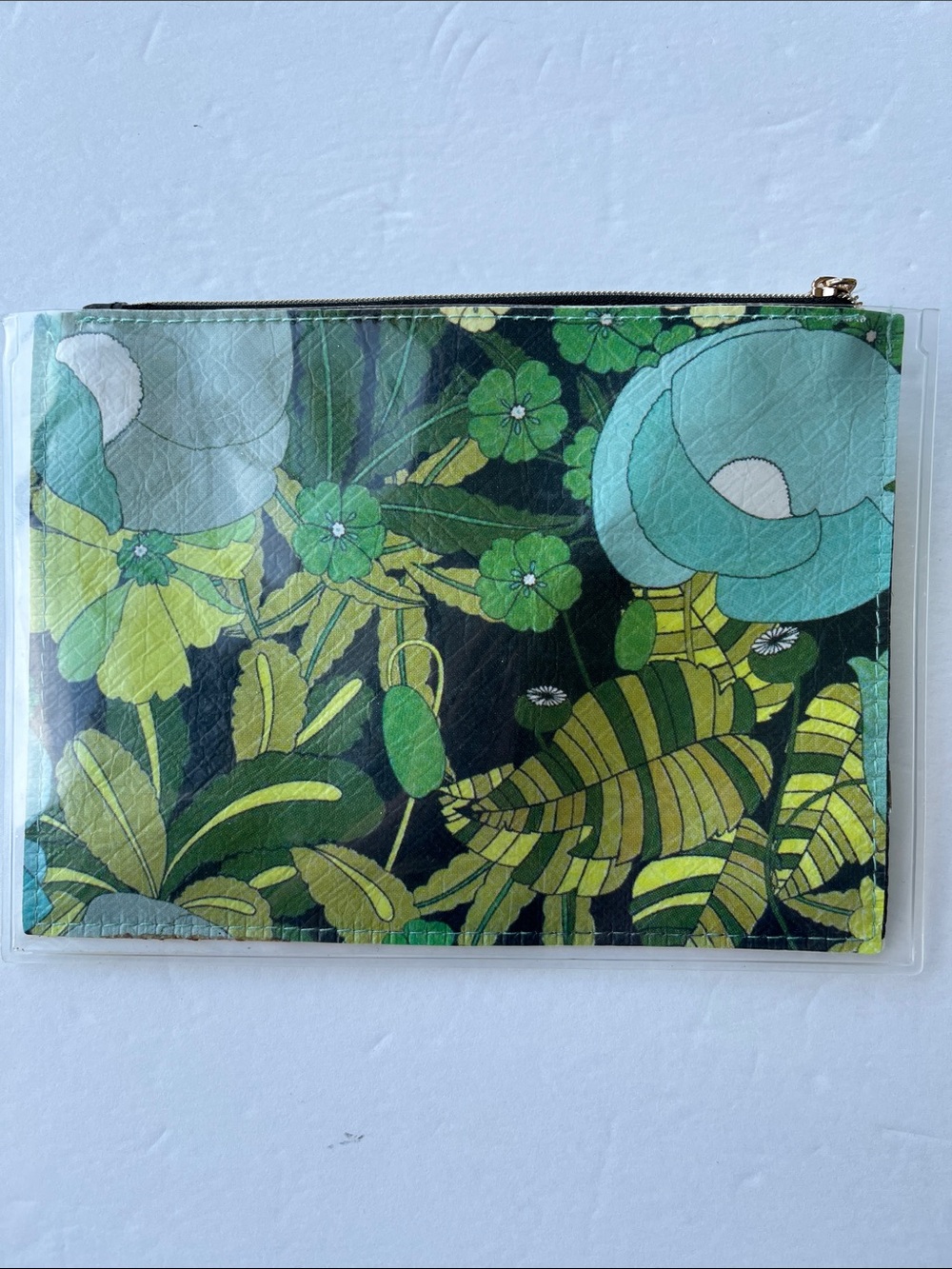 Marc Jacobs Runway Spring 2020 Clutch Zip Pouch - Picture 16 of 16